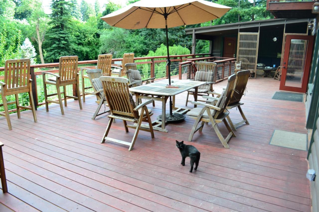 Guerneville Lodge Экстерьер фото
